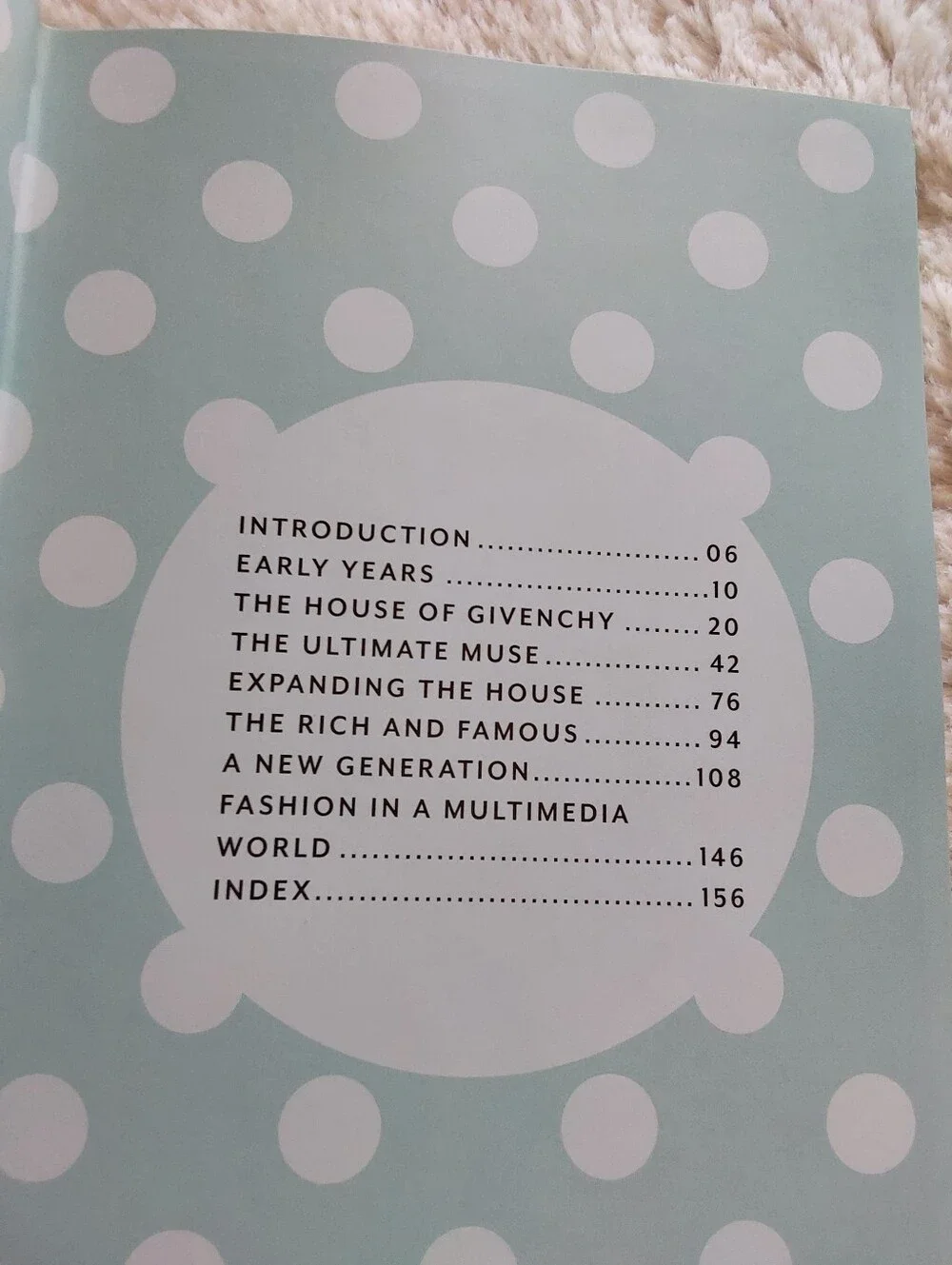 🌺 Just Like New *3* Hardcover Fashion Books